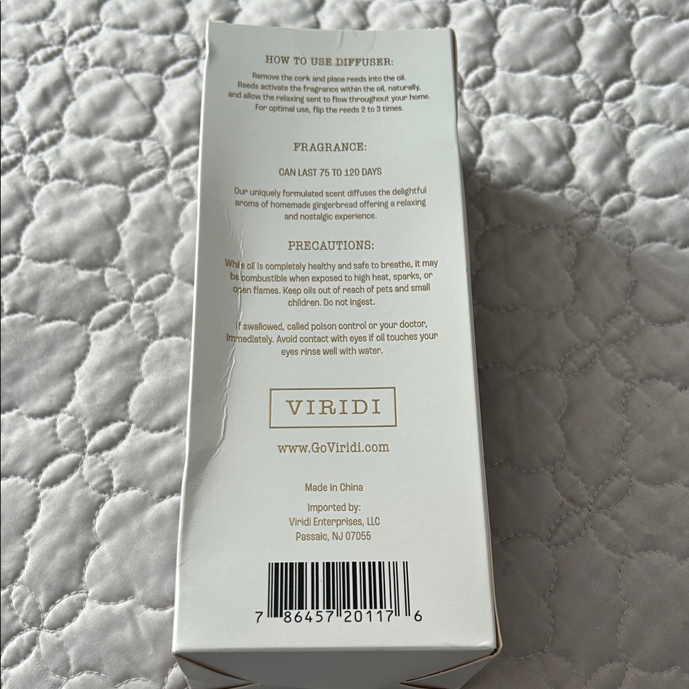 Cinnamon and Clove Reed Diffuser - Picture 2 of 5